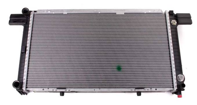 Mercedes Radiator (Auto Trans) 1405002103 - Behr Premium 376712201